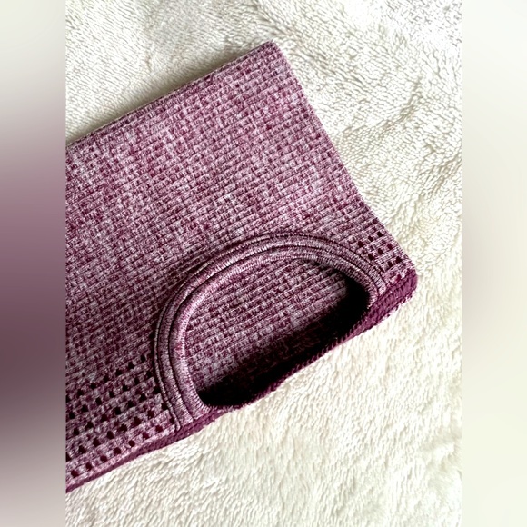 PINK Victoria’s Secret, seamless long sleeve crop top, size M - Picture 4 of 8